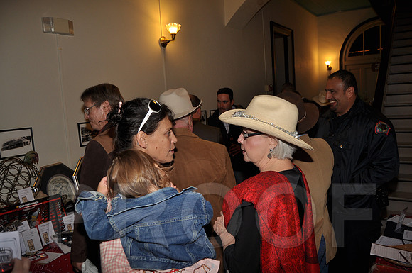 2013-10-19 19-11-08 D90_2273