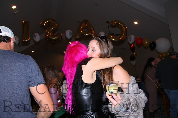 2025-01-17 21-06-14 IMG_2628