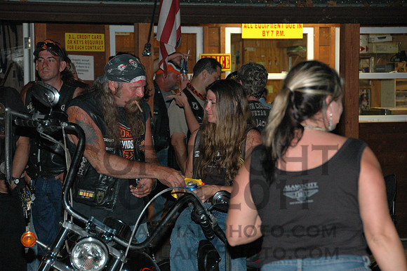 2007-09-23 @ 00-23-14 = DSC_2480