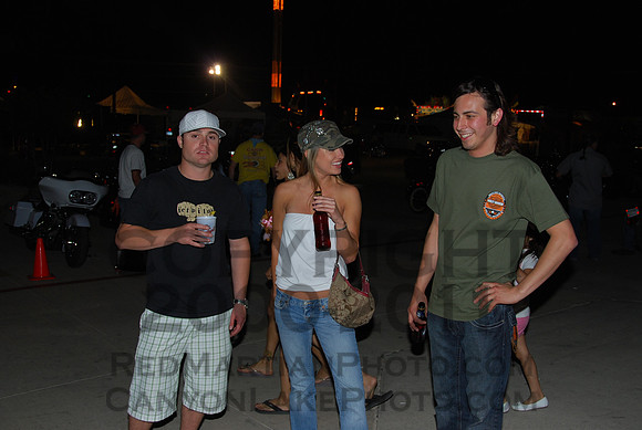 2008-05-02 @ 21-21-44 = DSC_1376
