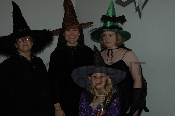 2004-10-30@00-09-00=DSC_0159Y