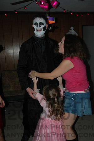 2004-10-29@22-52-46=DSC_0084Y
