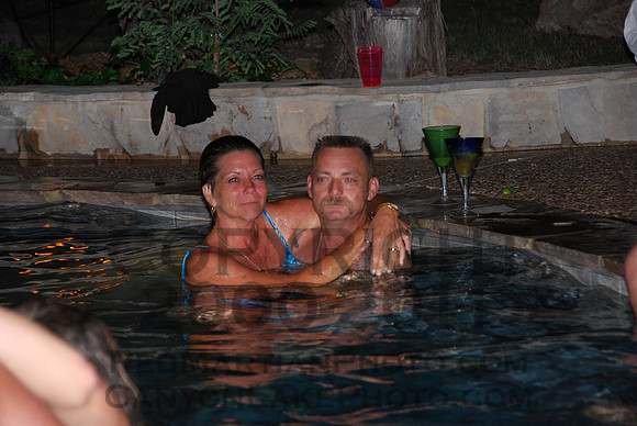 2008-08-09 @ 23-40-00 = DSC_0409
