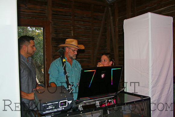 2025-10-04 17-37-21 IMG_9420_S32