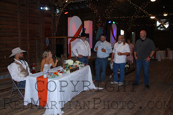 2025-10-04 19-35-58 IMG_2782