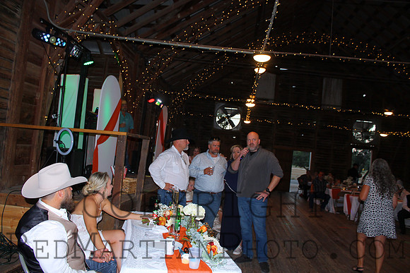 2025-10-04 19-38-16 IMG_2787
