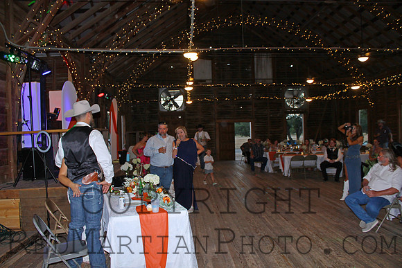 2025-10-04 19-39-39 IMG_2797_S32