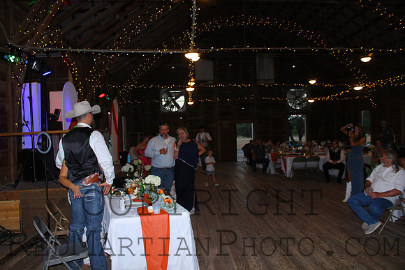2025-10-04 19-39-39 IMG_2797