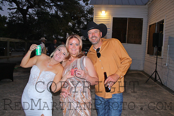 2025-10-04 19-51-56 IMG_2817_S32