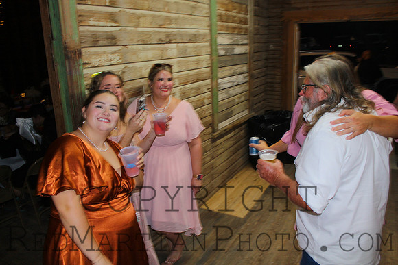 2025-10-04 19-56-36 IMG_2825