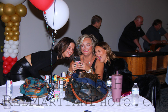 2025-01-17 20-43-14 IMG_2609