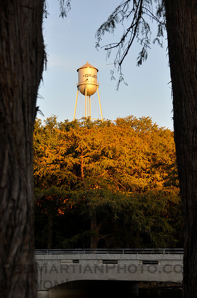 2010-10-30 @ 18-30-54 = _DSC3053