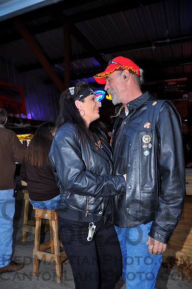 2010-11-27 @ 18-18-53 _DSC7483