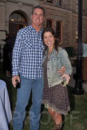 2013-10-19 18-17-00 D90_2252A