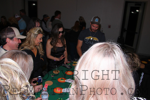 2025-01-17 21-40-18 IMG_2665