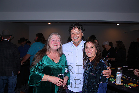 2025-01-17 21-01-18 IMG_2613