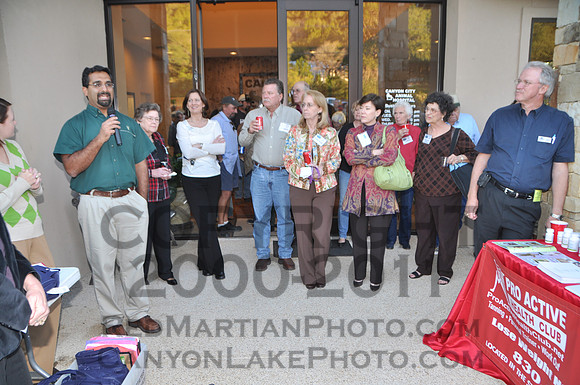 2009-10-27 @ 18-28-33 = DSC_5248
