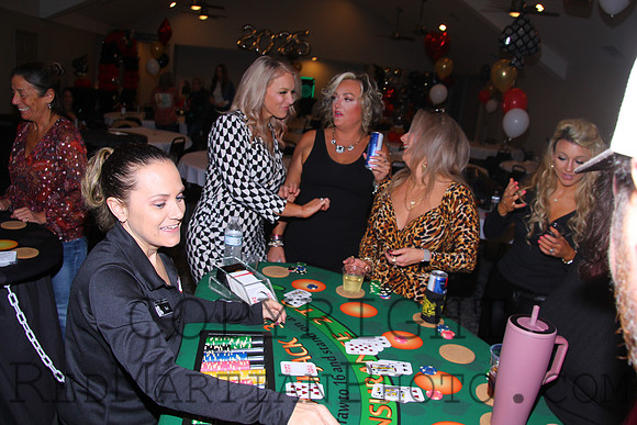 2025-01-17 21-02-30 IMG_2619
