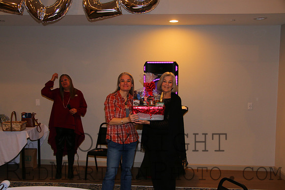 2025-01-17 21-13-02 IMG_8123