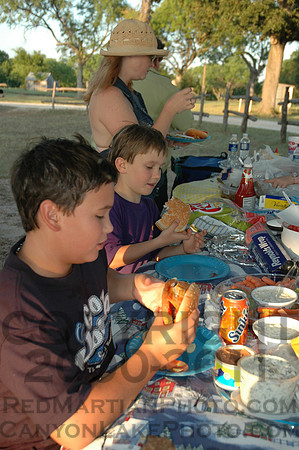 2005-07-04@19-00-52 = DSC_5213